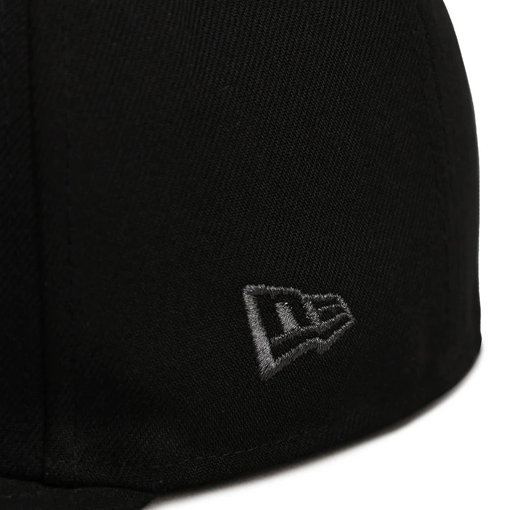 New Era  Brigham Young University BYU Cougars Black #1 National Champions SP NCAA 59Fifty Fitted